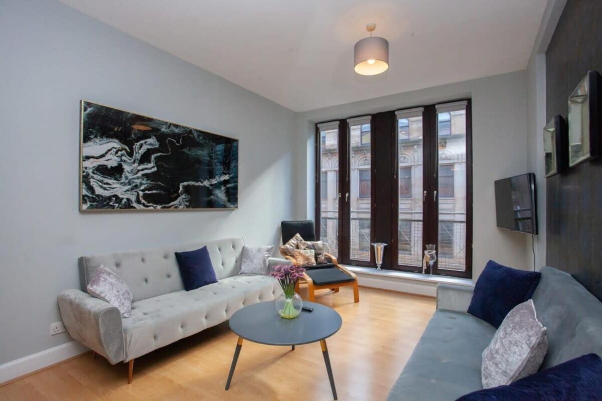 Modern And Refurbished Flat In Merchant City グラスゴー エクステリア 写真